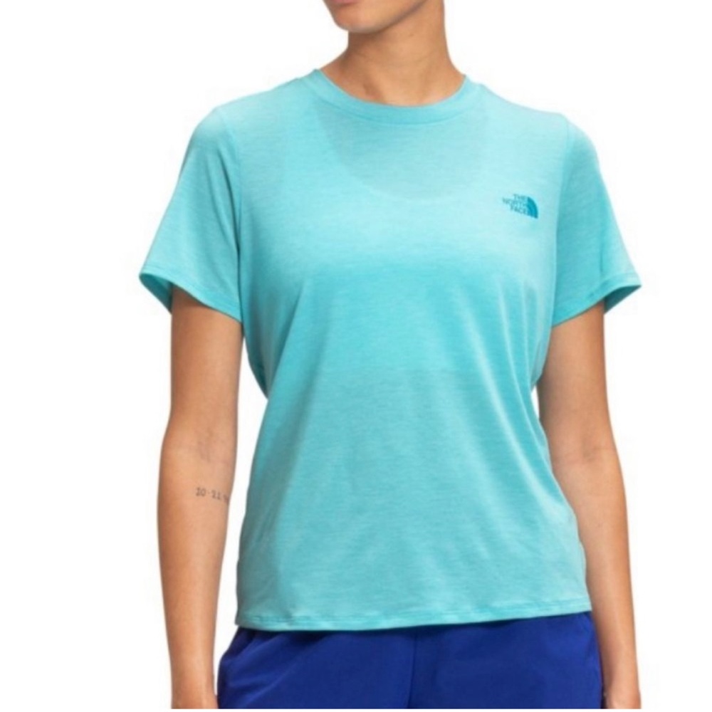 The North Face Wander Twist Back Short Sleeve T-Shirt Women's